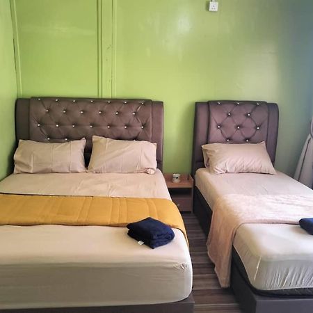 Oceanboys Inn Kampong Pasir Panjang  Luaran gambar
